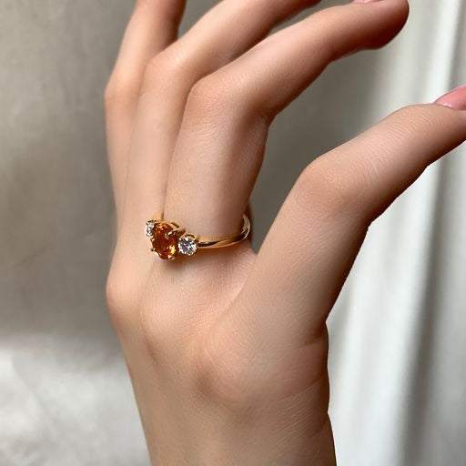 Capucine Ring orange sapphire